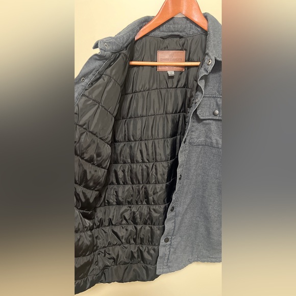 Rugged Elements Mens
Size M Gray Shacked Lined Shirt Jacket Snap-Up - Picture 8 of 9